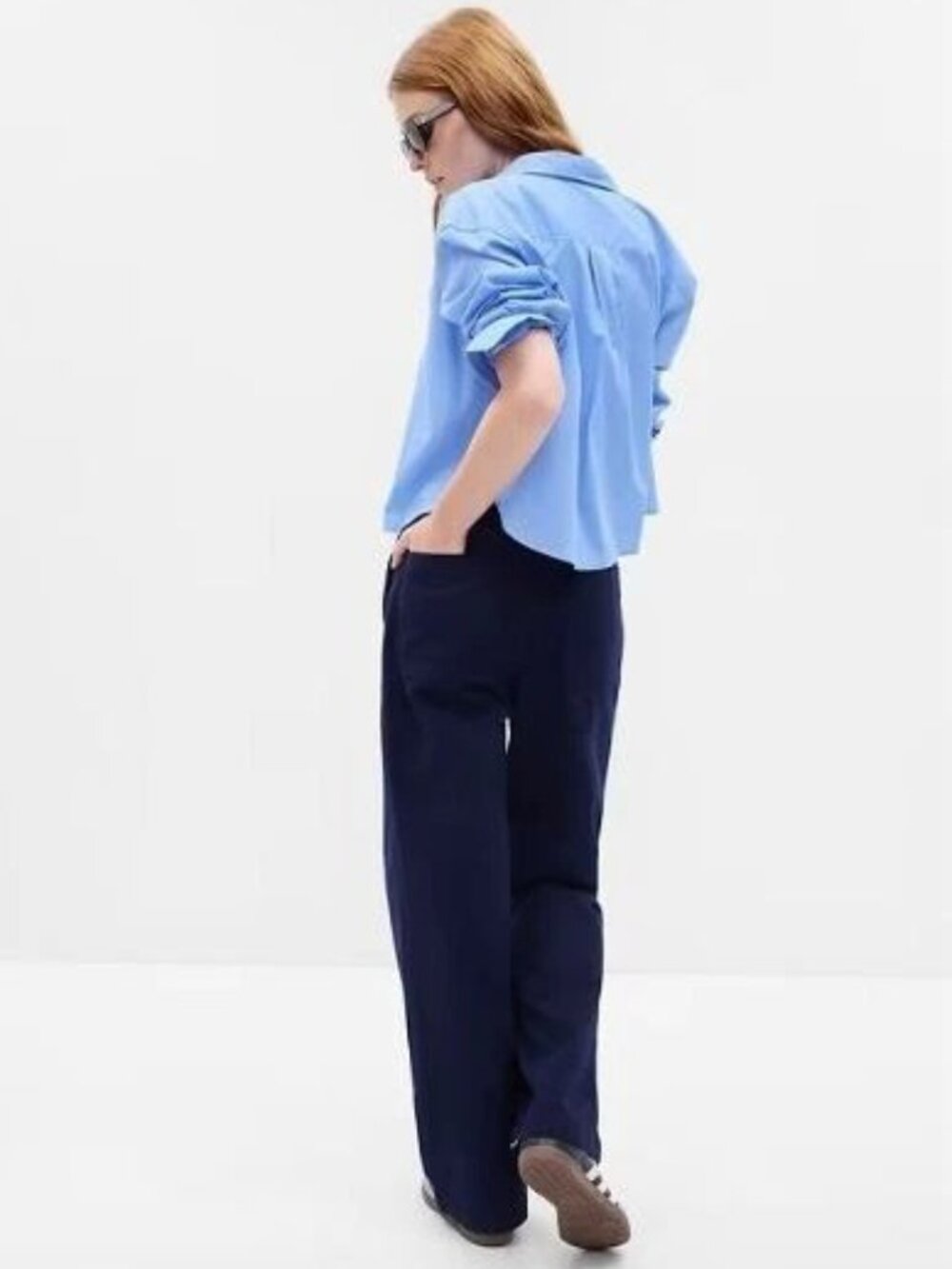 GAP Mid Rise Loose Khakis Patch Back Pockets - Blue - 16 - Picture 2 of 7